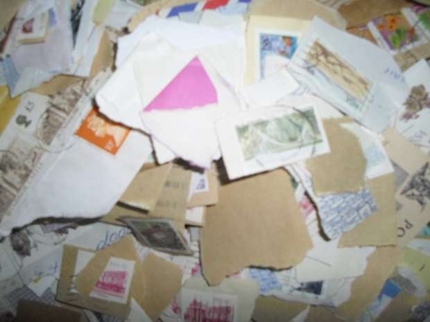 1000 PLUS RSA USED STAMPS ON PAPER SEE PICS