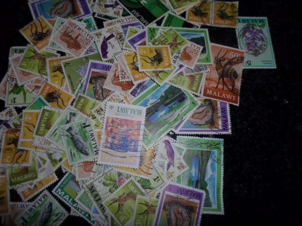 500 X WORLD USED STAMPS PLUS MANDELA CONTROL BLOCK SEE PICS BARGAIN
