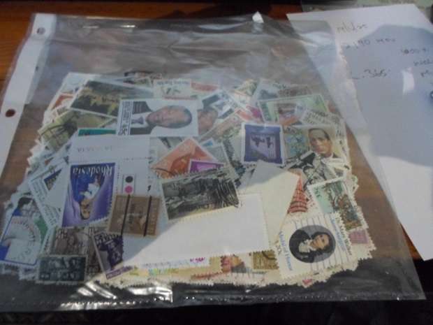1000 X WORLD USED STAMPS OFF PAPER SEE PICS