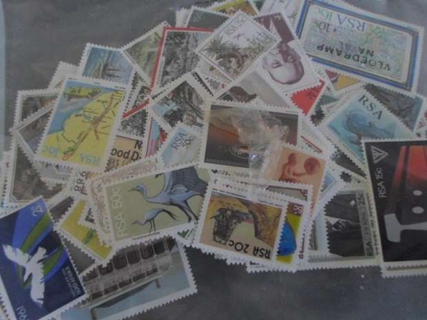 488 X RSA MINT STAMPS SEE PICS