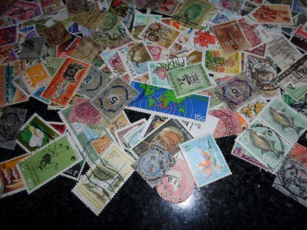 200 X RSA AND SA UNION USED STAMPS OFF PAPER SEE PICS