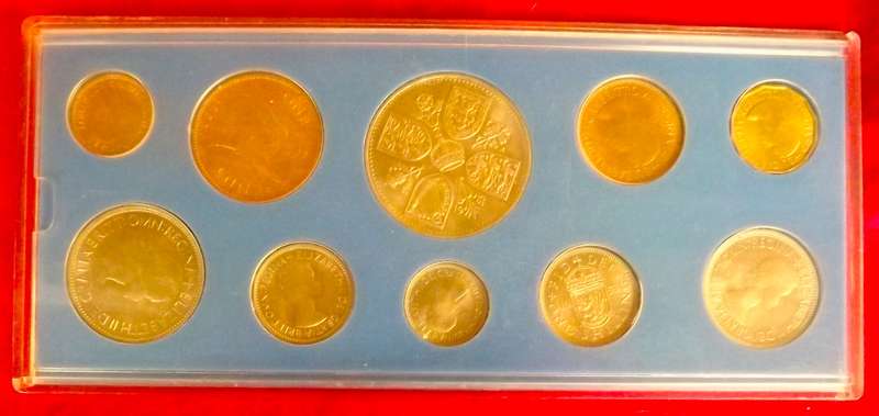 1953 QUEEN ELIZABETH II CORONATION 10 COIN SET Incl. Silver Crown