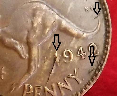 1944 AUSTRALIA  PENNY Small date " ERROR PLANCHET FLAW " SCARCE AND HARD TO FIND