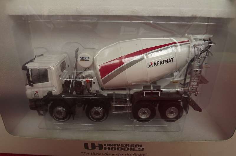 Die Cast 1:50 Scale Scania Afrimat  Concrete mixer, Universal Hobbies- LOW START
