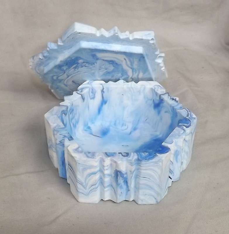 Stunning Blue and white Marbled Jesmonite Trinket tray