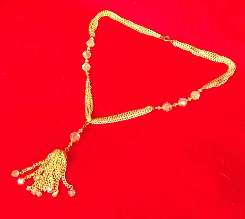 Art Deco, Necklace with cluster pendant,  Costume Jewelry, Glass bead, superb !