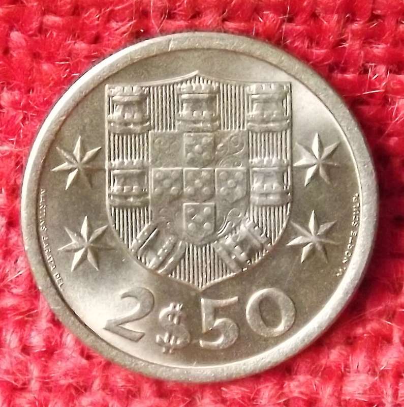 1964 2½ Escudos Portugal