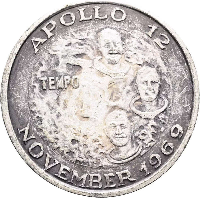 USA 100 Gold APOLLO November 12, 1969 Time Medal