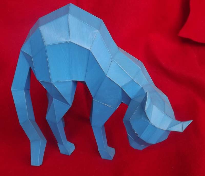 Scroodge-- 3d LOW- Poly Paper craft TEMPLATE , Cats 3d Poly * Free Postage !