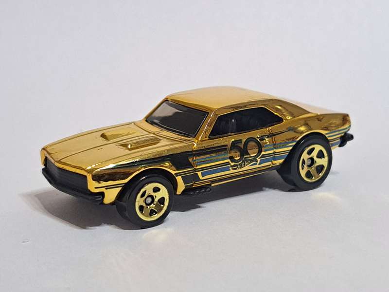 Hotwheels - '67 Camaro (50th Anniversary Chase Car - Gold) - hard to find