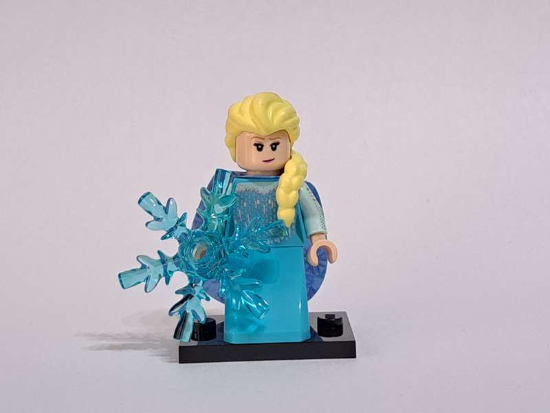 Lego Minifigure - Genuine