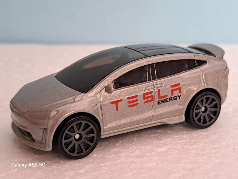 Hotwheels Model X