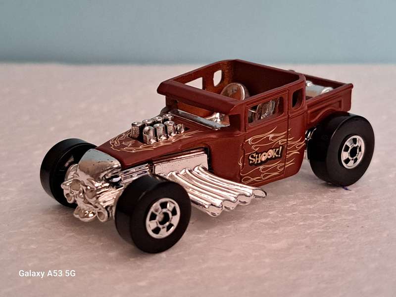 hotwheels Bone Shaker - 'Shook'