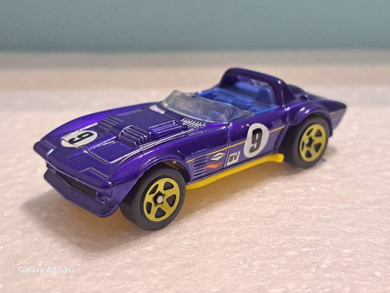 HotWheels Corvette