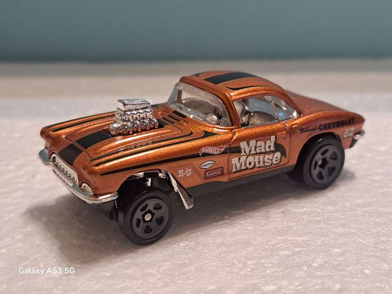 Hotwheels Volvo P1800 Gasser - Brown