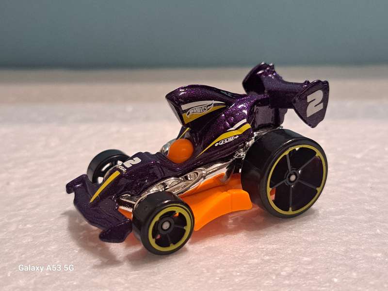Hotwheels F1 Tooned