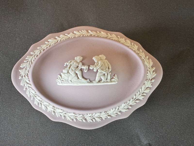 Lilac Wedgwood Jasperware Oval Boat shaped Dish with lid