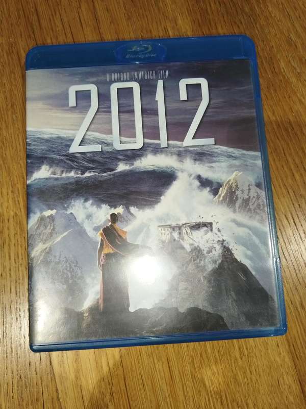 2012 (Blu-ray)