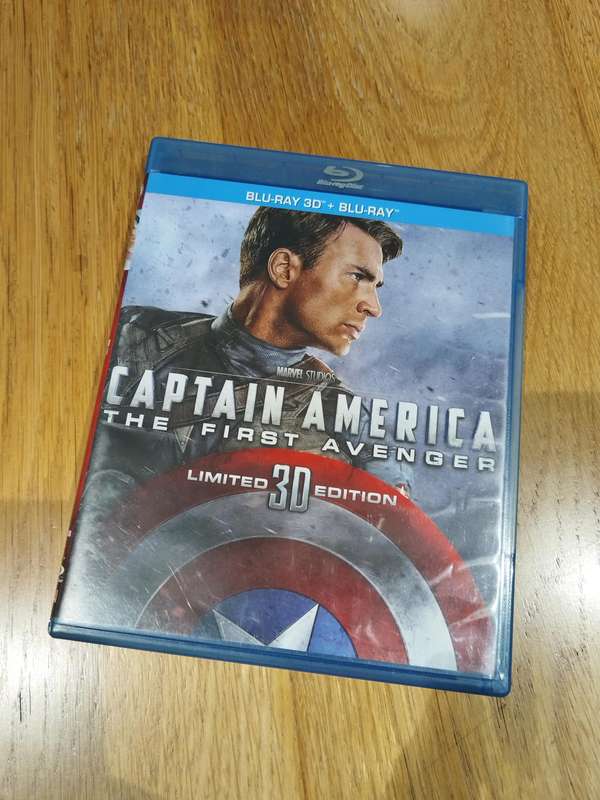 Captain America (2D & 3D Blu-ray)