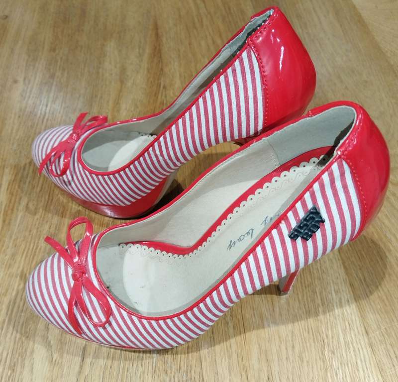 Sissy Boy, High Heel platform pumps