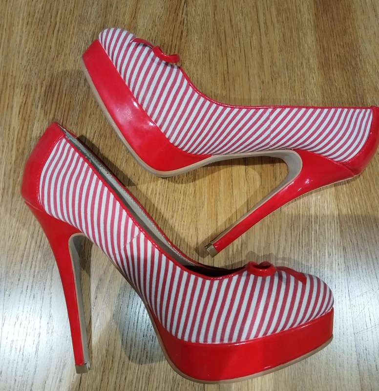 Sissy Boy, High Heel platform pumps