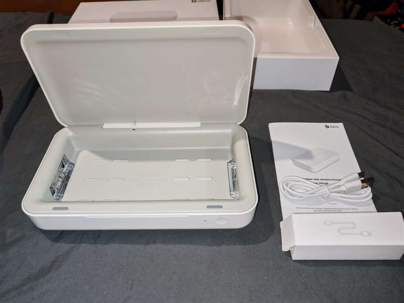 Samsung UV sterilizer with wireless charger
