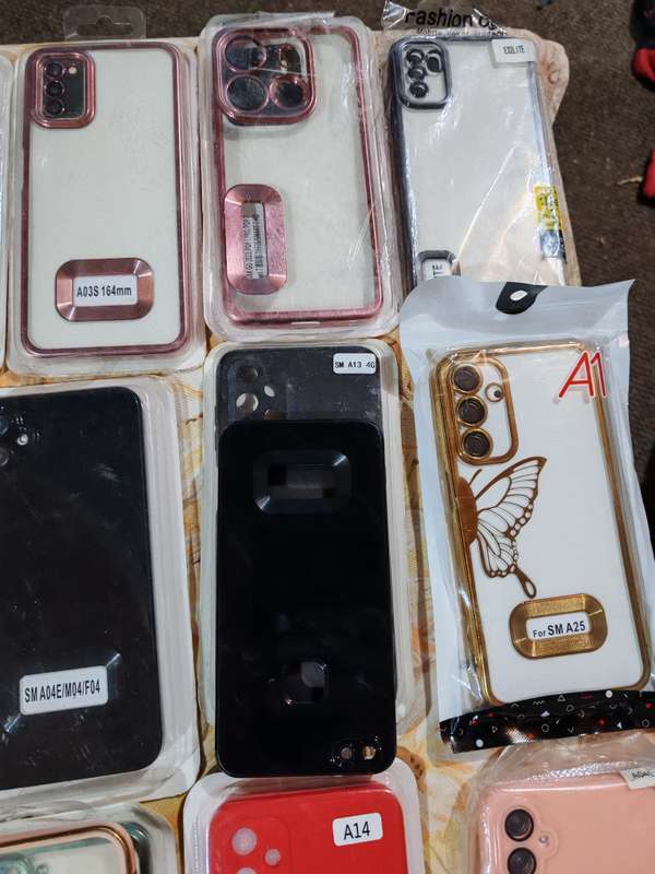 Lot of +-18 new phone cases