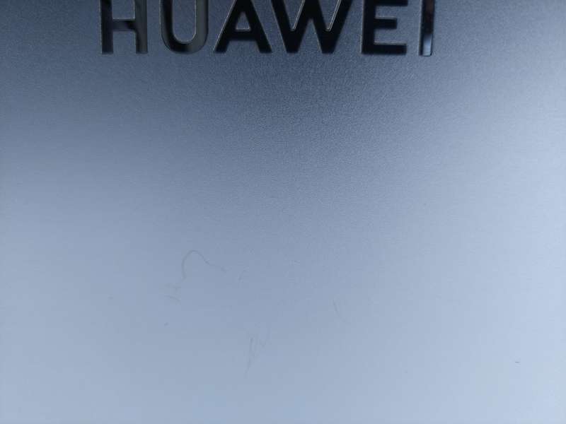 Hauwei matebook d14 AMD RYZEN 7 cpu