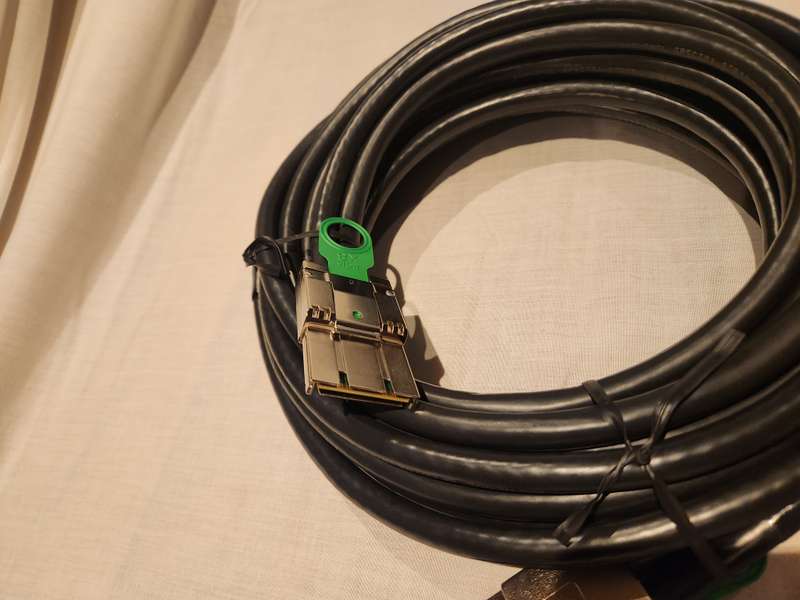 Juniper 5M stacking cable