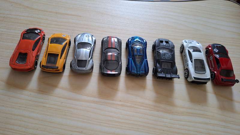 Hot Wheels - Gran Turismo Set -8 Cars, loose