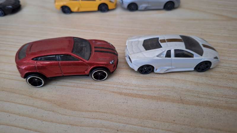 Hot Wheels - Lamborghini Set -8 Cars, loose