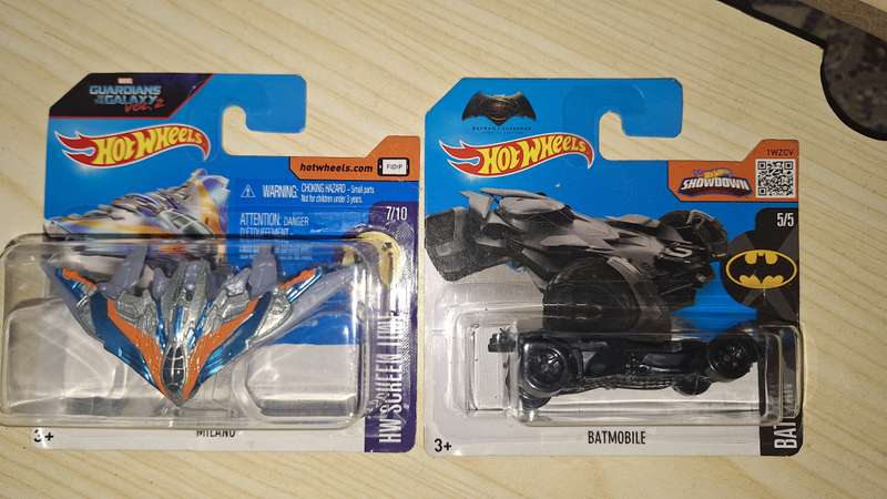 Hot Wheels - Lot of 2 Cars - Guardians of the Galaxy Milano andBatman VS Superman Batmobile