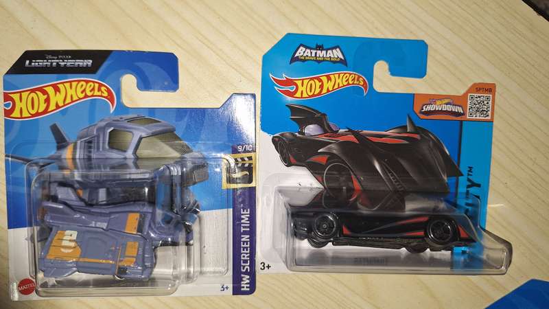 Hot Wheels Lot of 2 Cars - Buzz Lightyear Armadillo and Batmobile