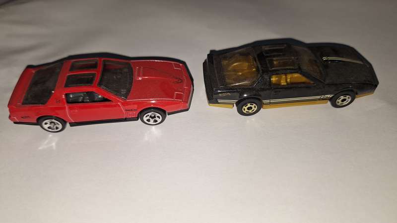 Hot Wheels Pontiac Firebird loose lot of 2 - black and red