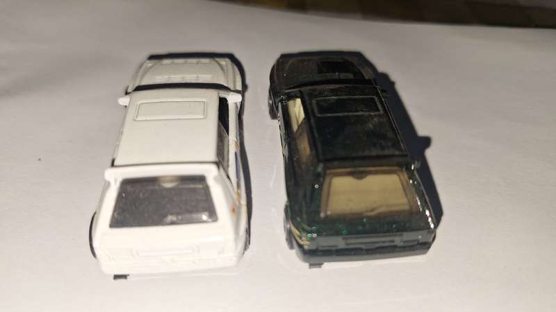 Hot Wheels  Lancia Delta Intergrale loose lot of 2 White and Green