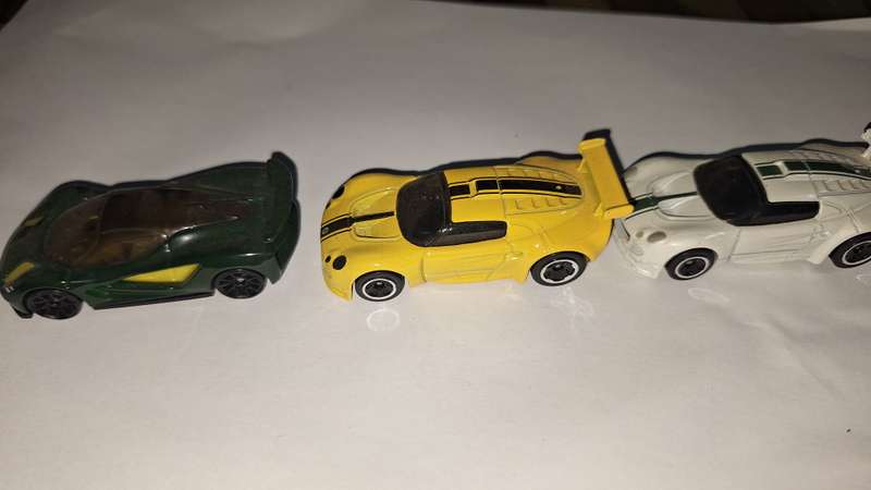 Hot Wheels - Lot of 3 loose Lotus - Evija and Elise