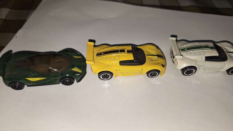 Hot Wheels - Lot of 3 loose Lotus - Evija and Elise