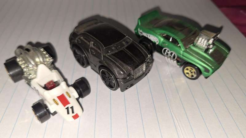 Hot Wheels Tooned Lot of 3 - Camaro Z28, Head Starter and Chrysler 300C