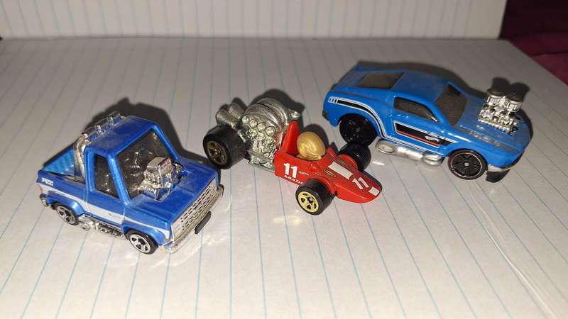 Hot Wheels Tooned - Lot of 3 -HEad Starter, Mustang & Chevy Silverado