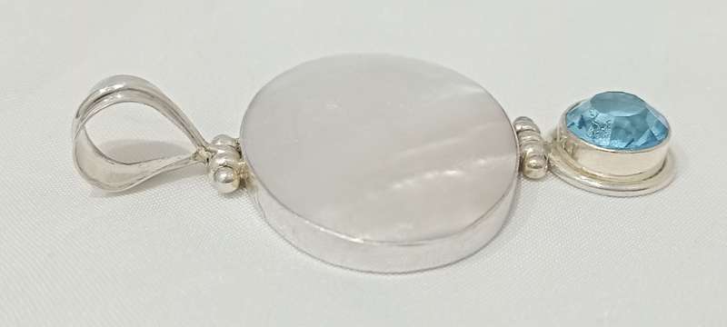 Vintage sterling silver pendant with MOP and blue stone