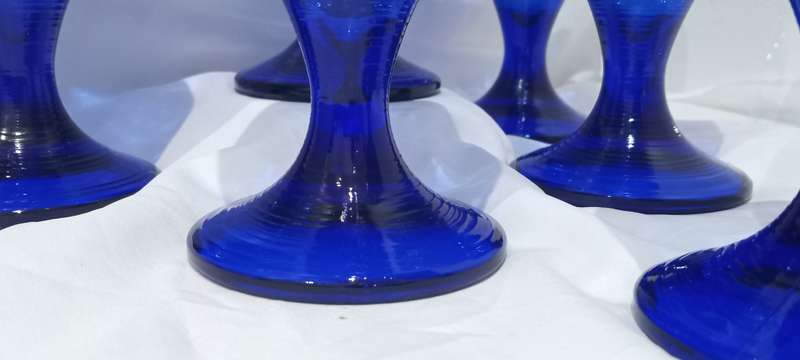 Vintage Luminarc cobalt blue wine gobblets
