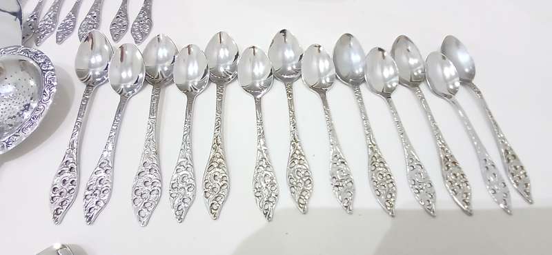 Vintage Elwezetta chrome plate cutlery set