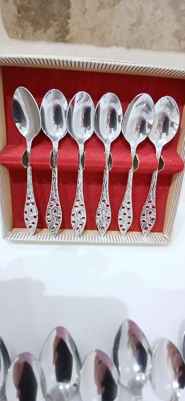 Vintage Elwezetta chrome plate cutlery set
