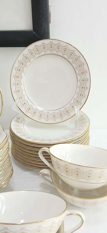 Vintage Noritake 'Kingswood' forty piece set