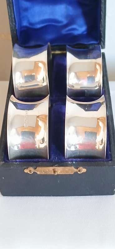 Antique Thomas Wilkinson sterling silver napkin rings