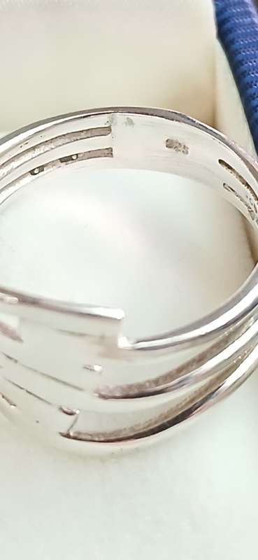Sterling silver 3 band ring