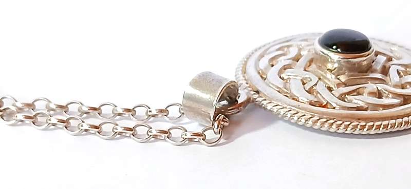 Sterling silver Celtic Knot pendant on chain
