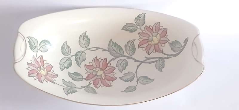1950s - 60s Maling oval bowl