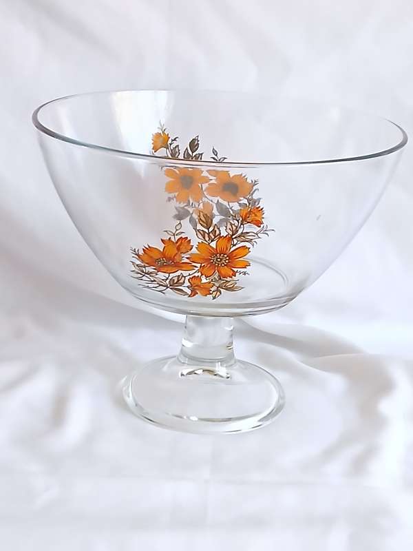 Vintage Arcoroc dessert or fruit bowl