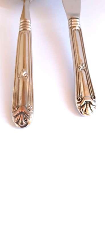 Vintage silver plate cake set
